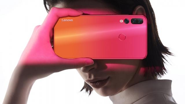 <b>Încă o minciună! Lenovo Z5s debutează oficial și nu are decupaj circular în ecran cum apărea în teasere, vine în schimb cu breton stil "picătură"</b>Astăzi odată cu lansarea lui Lenovo Z5 Pro GT, primul telefon din lume cu 12 GB RAM și procesor octa-core Qualcomm Snapdragon 855 la bord, compania chineză a anunțat și smartphone-ul Lenovo Z5s. Multă vreme am crezut că acesta 