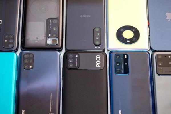 Cele mai populare 30 de telefoane în 2020 pe Mobilissimo.ro: telefoanele scumpe au succes, ultimii sosiţi sunt premianţii!