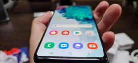 Samsung Galaxy S20 FE 5G: OS, UI, aplicaţii cu 3 ani de actualizări, experienţă clasică One UI 2.5