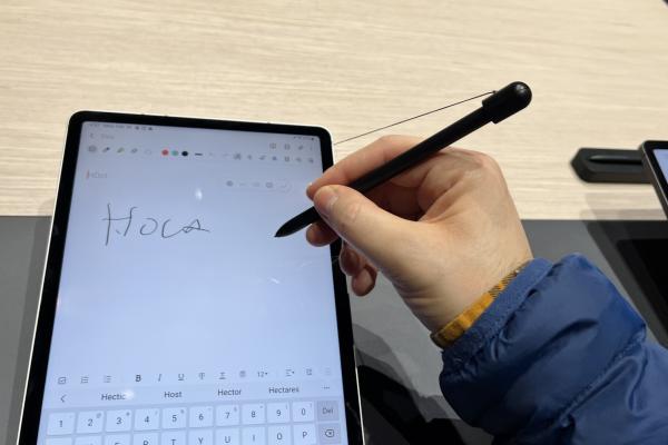 Samsung Galaxy Tab S8+ - Fotografii Hands-On