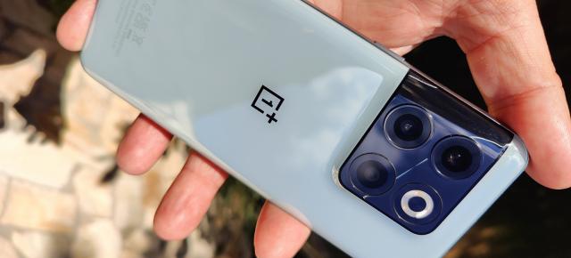 OnePlus 10T: Hardware corect alcătuit pentru 699 euro