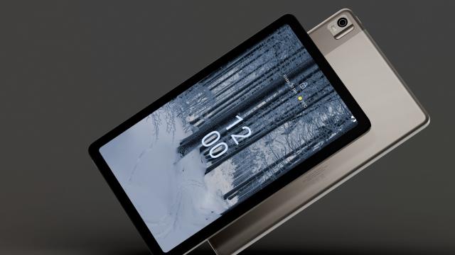 <b>IFA 2022: Nokia T21 debutează oficial! Tabletă fabricată din aluminiu cu display 2K de 10.4 inch și conectivitate 4G LTE</b>Această zi de joi ne aduce și câteva lansări din partea HMD Global. Pe lângă noi smartphone-uri, a fost prezentată astăzi și o nouă tabletă atractivă - Nokia T21. E fabricată din aluminiu, dispune de conectivitate 4G și vine cu Android 12 preinstalat