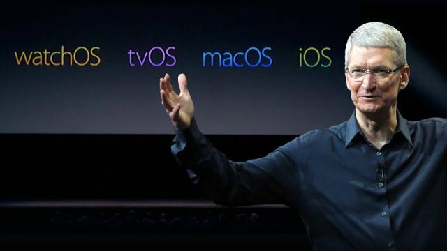 <b>WWDC 2016: Apple anunţă iOS 10, macOS Sierra, watchOS 3, un tvOS nou şi Swift pentru cei mici</b>Azi a fost ziua cea mare, 13 iunie, ziua în care Apple a inaugurat WWDC 2016 cu un keynote special, ce parcă a durat mai mult ca de obicei. A părut a oglindi evenimentul Google I/O de acum o lună, atât prin durată, cât şi prin conţinut
