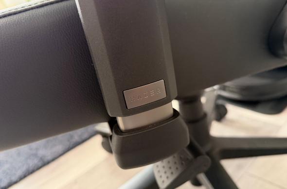 Razer Iskur V2 NEWGEN - Design: RAZER-ISKUR-V2-NEWGEN_ (5).jpg