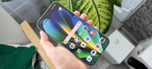 Xiaomi 17 Ultra: OS, UI, aplicaţii mai plăcute la uzul zilnic, mai apropiate de iOS şi ecosistemul Apple