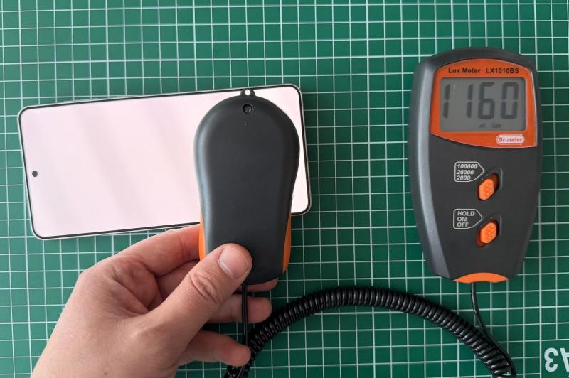 Samsung Galaxy S26+ - Test luminozitate: Luminozitate_ (1).jpg