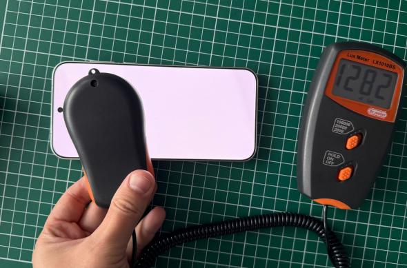 OPPO Find X9 Pro - Test luminozitate: Luminozitate (4).jpg