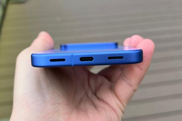 Google Pixel 10: Acustică stereo care câștigă aprecieri pentru echilibrul între difuzoare