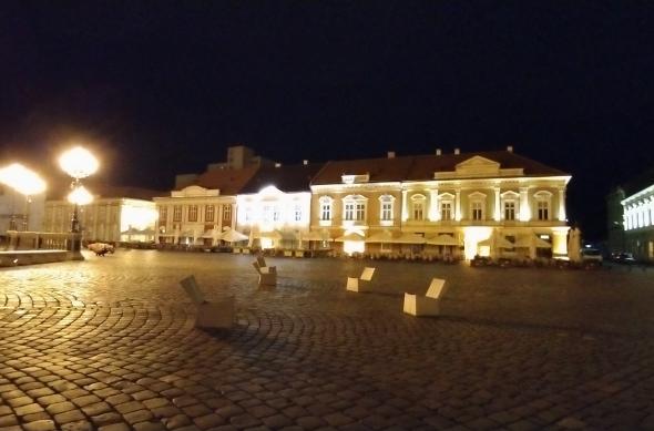 ASUS ZenFone 4 (ZE554KL) - Mostre Foto (seara): P_20171004_013204_vHDR_Auto.jpg