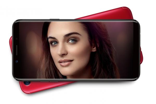 Oppo F5 devine oficial cu display 18:9 și cameră selfie cu AI de 20 megapixeli