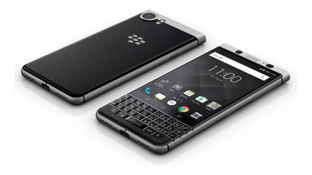 <b>Succesorul lui BlackBerry Keyone apare menționat online, cu procesor Snapdragon 660, tastatură QWERTY</b>Cu toate că BlackBerry KeyOne ar fi trebuit să fie ultimul smartphone al canadienilor echipat cu tastatură fizică qwerty, se pare că succesul acestui model pe piață i-a îndemnat pe producători să lucreze și la un succesor. Detalii despre acesta 