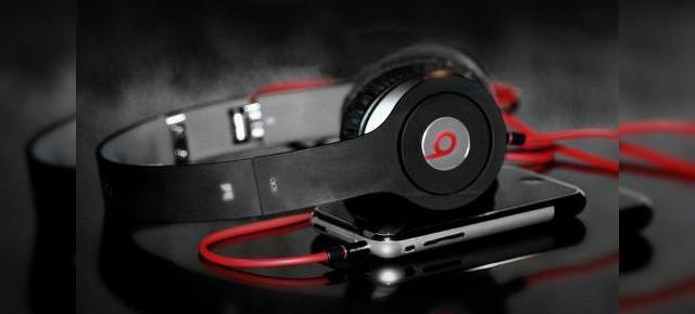 Apple se pregătește de cumpărarea Beats Electronics pentru suma de 3.2 miliarde dolari