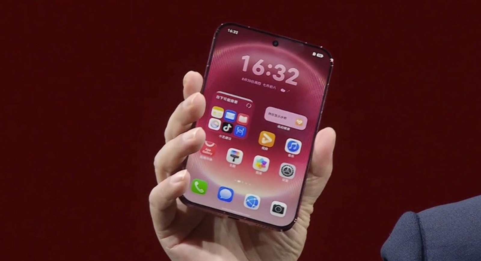 Huawei Pura 100 Pro și Pro Max ar putea deveni mai late, dar cu ecrane mai... mici