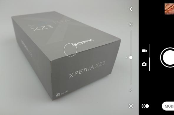 Interfață grafică cameră Sony Xperia XZ3 (capturi de ecran): Screenshot_20181016-202739.jpg