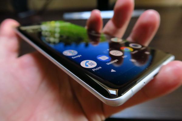 Sony Xperia XZ3: Benchmark-uri de top 10, uneori sub Xperia XZ2 totuşi