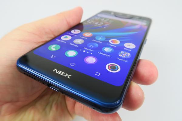 Vivo NEX Dual Display: Baterie de top 15, excelentă mai ales pentru playback video