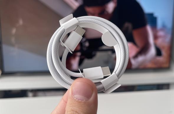 Apple iPhone 15 Pro - Unboxing: IMG_1999.jpg