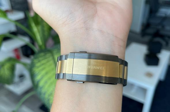HUAWEI Watch Ultimate Design - Fotografii: HUAWEI-Watch-Ultimate-Design_004.jpg