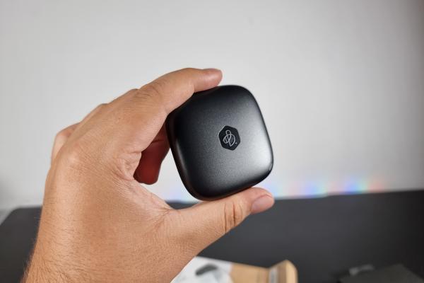 BeeDrive Synology BDS70 - Unboxing