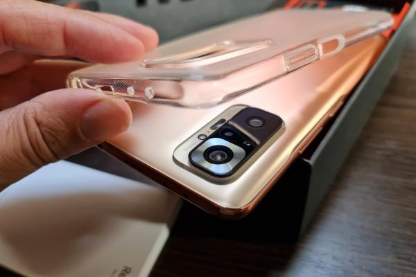 Mi-Stery BOX Xiaomi Mi Fan Festival 2021 Unboxing: Redmi Note 10 Pro şi 3 poveşti cu şi despre Xiaomi (Video)