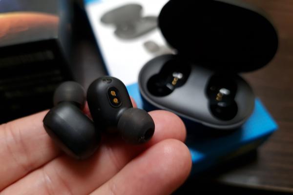 Mi True Wireless Earbuds Basic 2