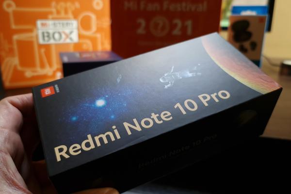 Unboxing Redmi Note 10 Pro (Conținutul cutiei)