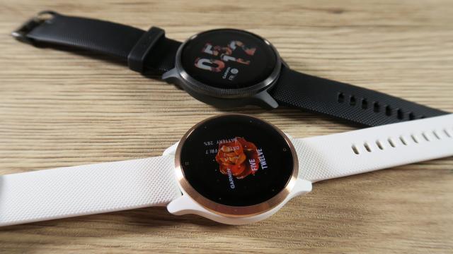 <b>Prezentare Garmin Venu 2s - Poate cel mai elegant smartwatch din 2021, gândit pentru publicul feminin</b>Seria Garmin Venu 2 a fost anunțată la sfârșitul lunii aprilie. Atât Garmin Venu 2, cât și Venu 2s au ajuns recent pe masa mea de teste. Chiar dacă cele două smartwatch-uri sunt foarte similare din punct de vedere al funcționalității am ales să le prezint