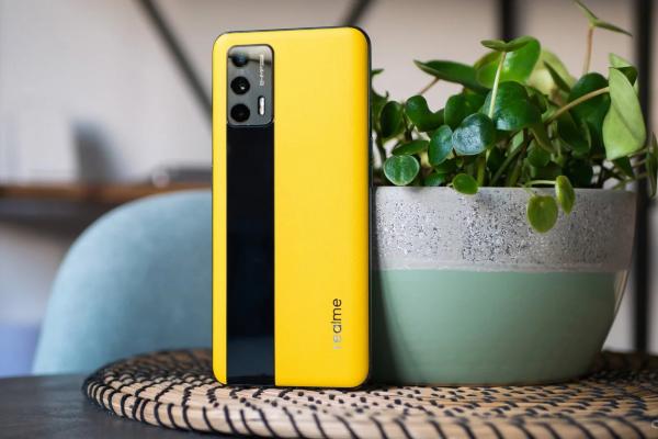 realme dezvăluie lista telefoanelor care primesc discount cu ocazia Black Friday 2021