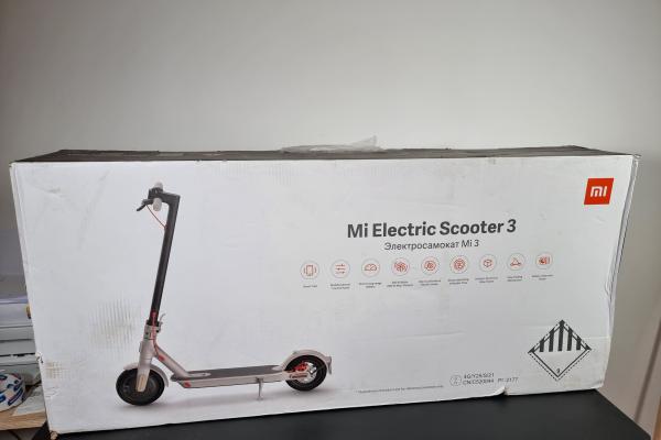 Xiaomi Mi Electric Scooter 3 - Galerie foto