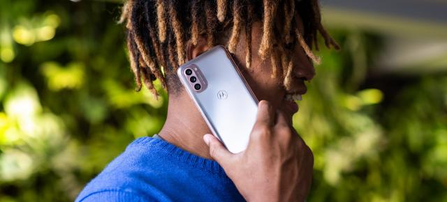 Motorola anunță lansarea lui Moto G41, telefon cu baterie de 5000 mAh și cameră foto cu OIS