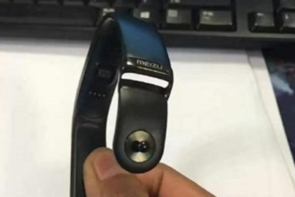 Brățara fitness Meizu H1 ni se prezintă în fotografii hands-on; vedem și cutia de retail în care aceasta sosește