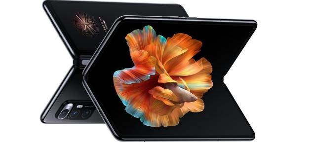 Xiaomi Mi Mix Fold este oficial: primul telefon pliabil Xiaomi aduce lentilă lichidă, un format familiar