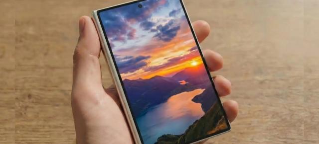 Samsung pregătește un Galaxy Z Fold mai lat; Animațiile One UI 9 confirmă schimbarea de design
