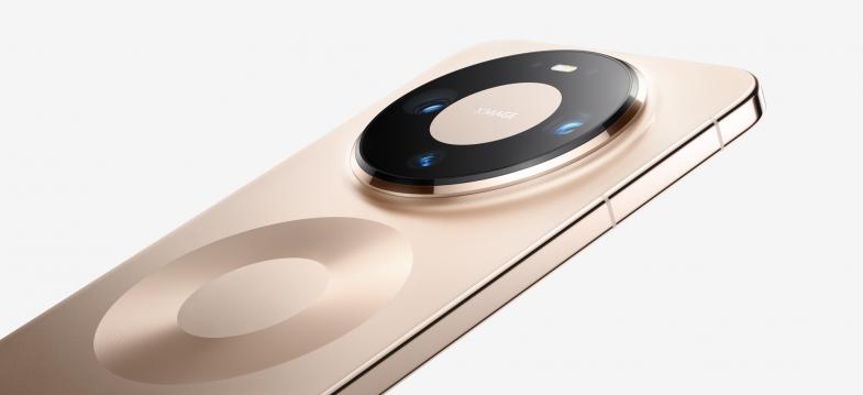 <b>Huawei Mate 80 Pro lansat în Europa; Va fi adus ca o surpriză la MWC 2026</b>Huawei a demarat o campanie surpriză de teasing pentru MWC 2026, unde se pare că îşi va aduce flagship-ul din toamnă... trecută. E vorba despre Huawei Mate 80 Pro, care va fi dezvăluit pe 26 februarie, alături de ceasul GT Runner
