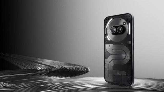 <b>Nothing Phone (4a) apare în Geekbench; Snapdragon 7s Gen 4 confirmat pentru noul model midrange</b>Nothing Phone (4a) a fost listat în Geekbench AI recent. După ce am aflat configurațiile noilor modele din seria cu același nume, varianta de bază are CPU-ul confirmat. Pare să fie vorba despre Snapdragon 7s Gen 4. Ce alte informații aflăm pe baza