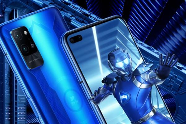 Honor Play 4 Pro devine oficial: telefonul care îţi măsoară temperatura are CPU Kirin 990, cameră duală cu senzor Sony IMX600