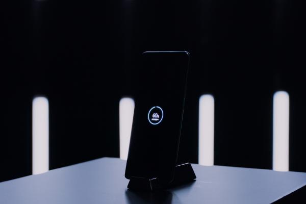 Oppo s-a lansat în România: prezentare locală cu Oppo Watch, influenceri, Oppo Reno 3 Pro 5G şi Find X2 pus la încărcat rapid