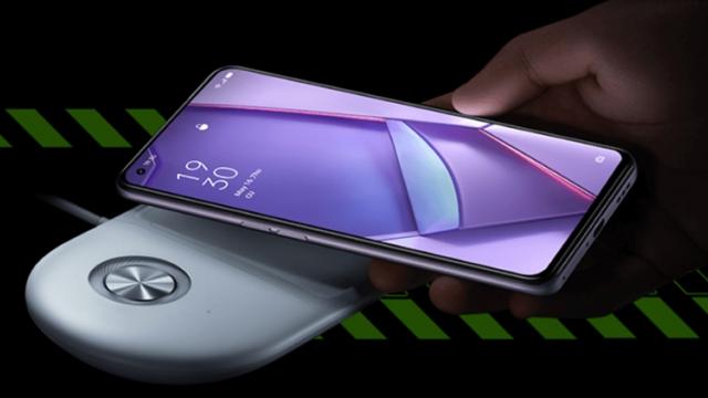 <b>În căutarea telefonului cu cea mai rapidă încărcare wireless? Iată cum stau la acest capitol smartphone-urile momentului</b>Una dintre funcționalitățile pe care mulți o caută la smartphone-uri în ziua de azi este și încărcarea wireless, tehnologie care în ultimii ani a început să fie din ce în ce mai prezentă în acest segment de pe piață 