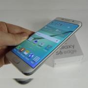 Samsung Galaxy S6 Edge impresii după 2 zile de utilizare (mini review): sticla cucereşte, TouchWiz a evoluat, camera impresionează (Video)
