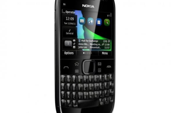 Nokia E6 anunțat oficial, un nou terminal business cu Symbian upgradat la bord (Video): 700_nokiae6_black_left_angle.jpg