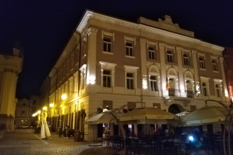 Fotografii făcute seara cu Nokia 6.1 (mostre foto low light): IMG_20180613_005939.jpg
