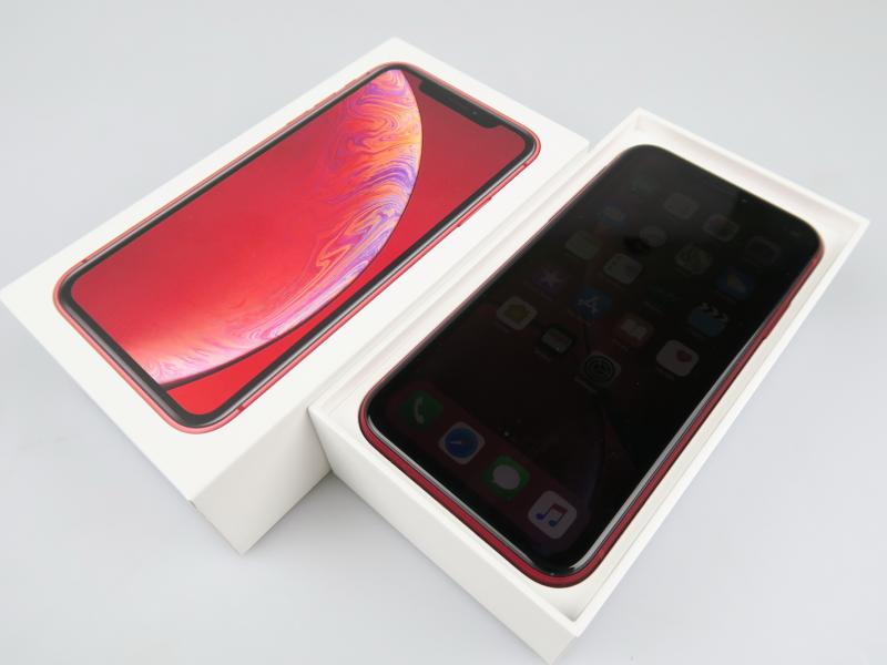 Specificații Apple iPhone XR - Imagini, Recenzii, Știri