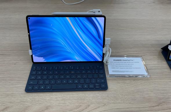 Huawei MateBook Pro 11 2022 - Fotografii hands-on de la IFA 2022: Huawei-MatePad-Pro-11-2022_001.jpg