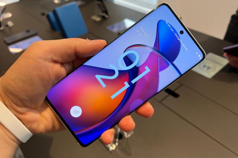 Motorola Edge 30 Neo - Fotografii hands-on: Motorola-Edge-30-Neo_008.jpg