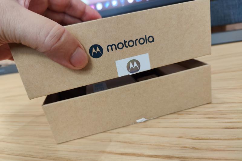 Motorola Edge 30 Ultra - Unboxing: Motorola-Edge-30-Ultra_043.jpg