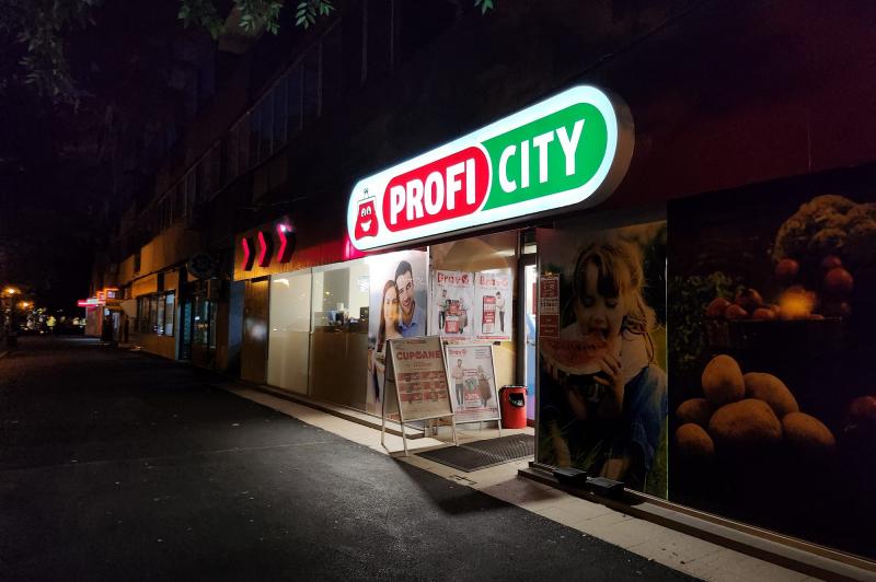 Samsung Galaxy Z Flip4 - Mostre Foto (seara): Samsung-Galaxy-Z-Flip4-Mostre-foto-seara_016.jpg