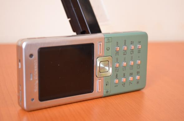 Sony Ericsson T650 - Fotografii Hands-On: Sony-Ericsson-T650_006.jpg