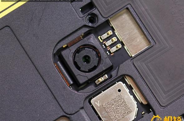 Xiaomi Mi MIX - Disecare: Mi-Mix-Teardown-12.jpg