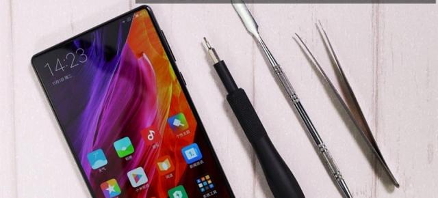 Xiaomi Mi Mix este disecat, vedem ce se ascunde în spatele faţadei arătoase