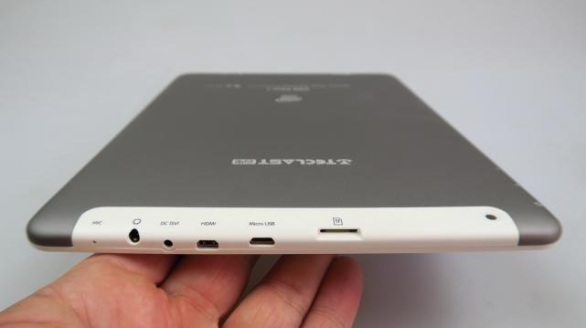 <b>Teclast x98 Plus II Review</b>Mobilissimo.ro realizează recenzia tabletei Teclast X98 Plus II, model dual boot cu preţ accesibil şi diagonală de 9.7 inch. Terminalul vine cu Android şi Windows 10, are un design metalic şi procesor Intel Cherry Trail, însoţit de 4 GB RAM, 64 GB stocare